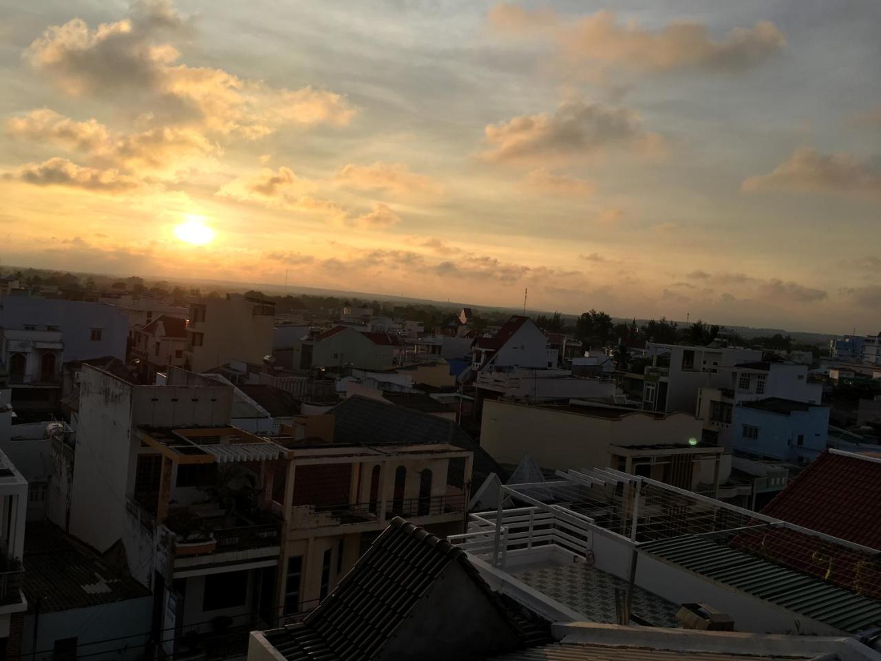 Hotel Tan Phu لاغي المظهر الخارجي الصورة